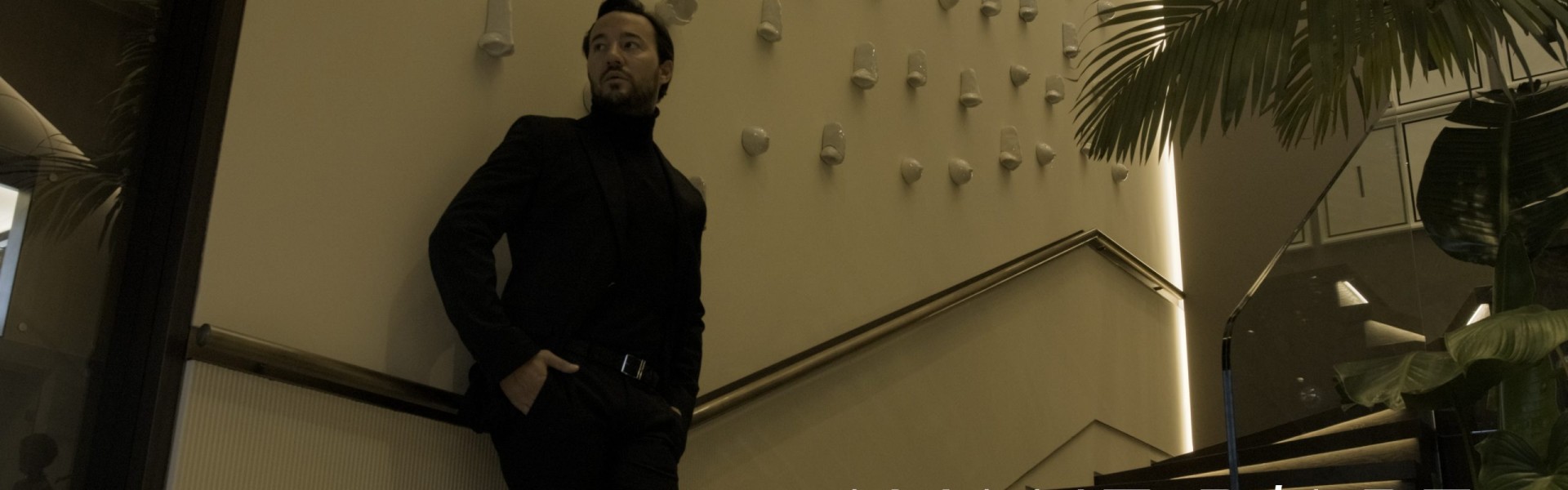 Emir Bahadır unveiles his approach on Art and his diverse collection.